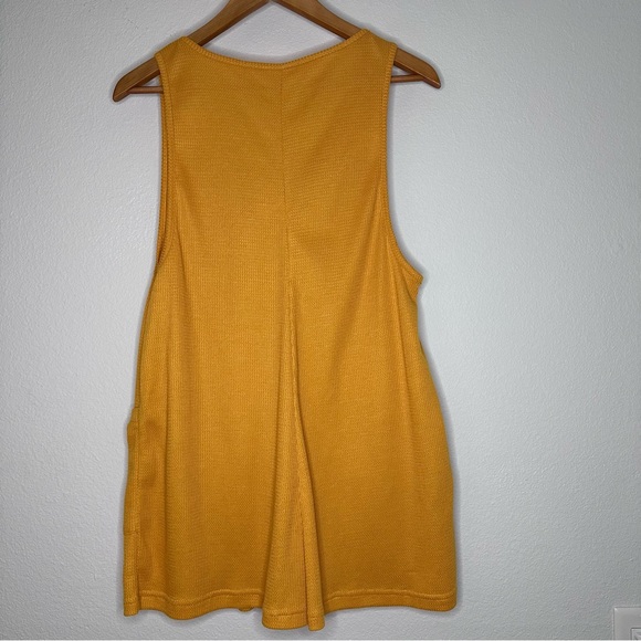 Sleeveless Romper - size S - Picture 4 of 5